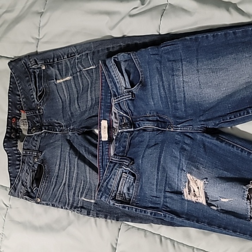2 Pair Of Size 9 (28) Jeans (G by Guess, Cello Jeans) Good Condition
